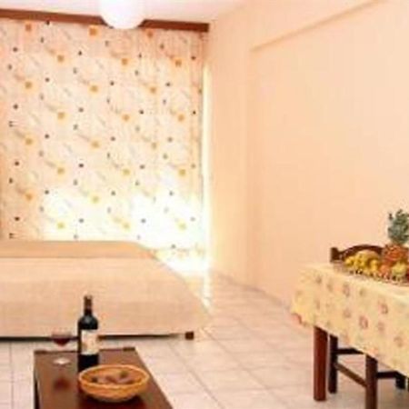 Danaos Beach Apartments Sfakaki Luaran gambar