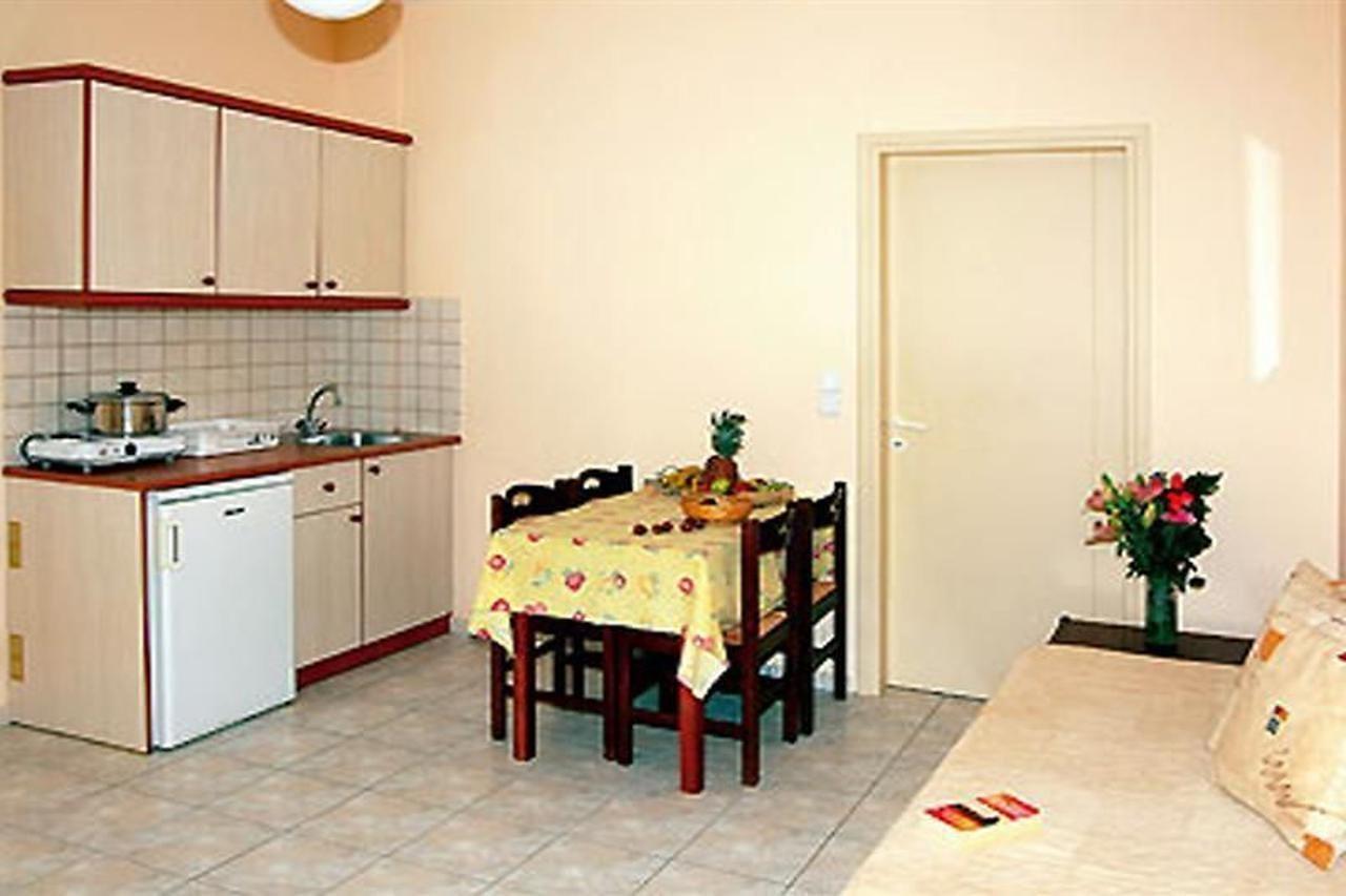 Danaos Beach Apartments Sfakaki Luaran gambar