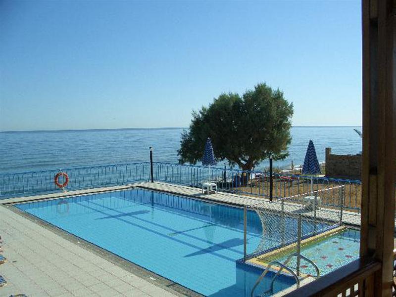 Danaos Beach Apartments Sfakaki Luaran gambar