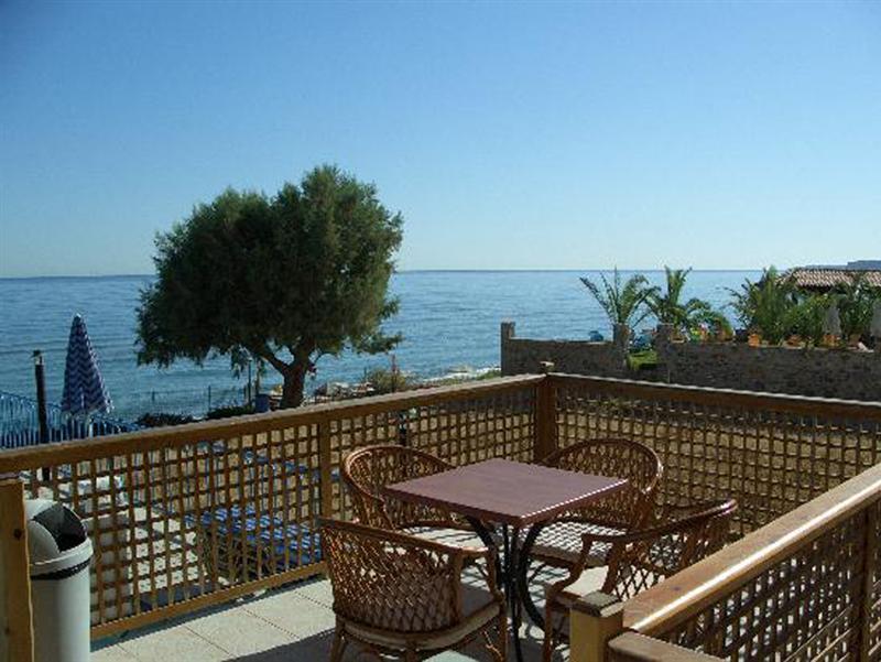 Danaos Beach Apartments Sfakaki Luaran gambar
